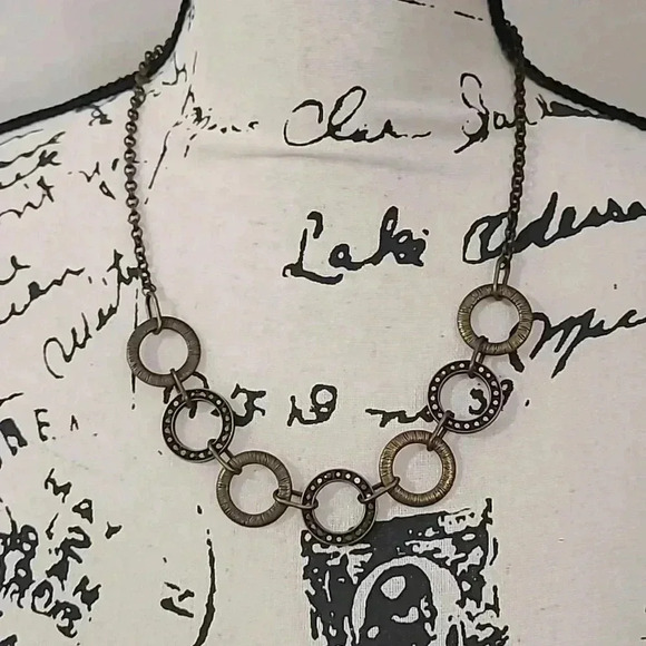 #21 set of 3 circle geometric layered African inspired wooden necklace set - Picture 4 of 4